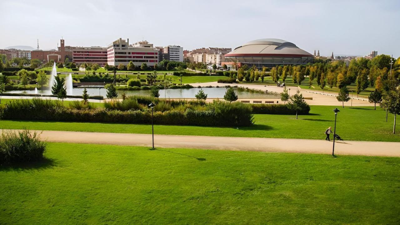Jardines Del Ebro, 8 Pax, Ideal Grupos Logrono Exterior photo